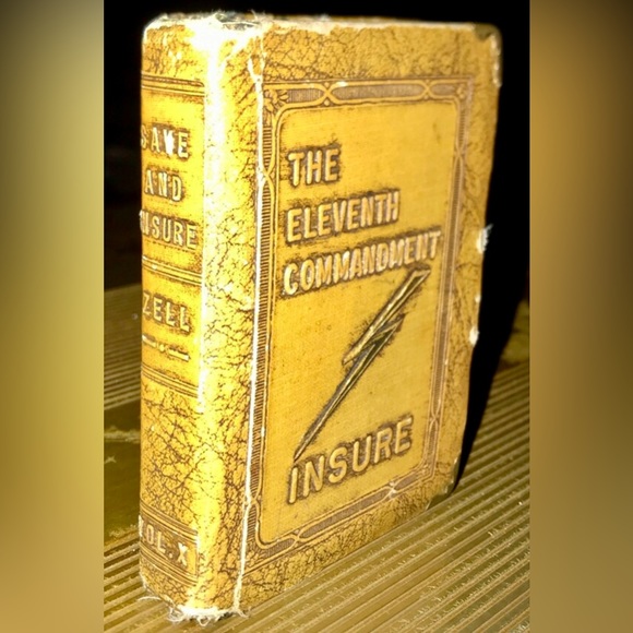 Vintage 1920s ELEVENTH COMMANDMENT: INSURE Save and Insure Book Coin Bank - Picture 3 of 9